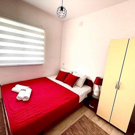 Apartment Adel โมสตาร์ ภายนอก รูปภาพ