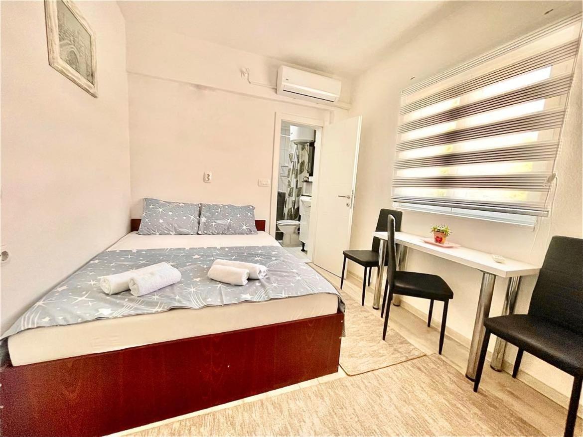 Apartment Adel โมสตาร์ ภายนอก รูปภาพ