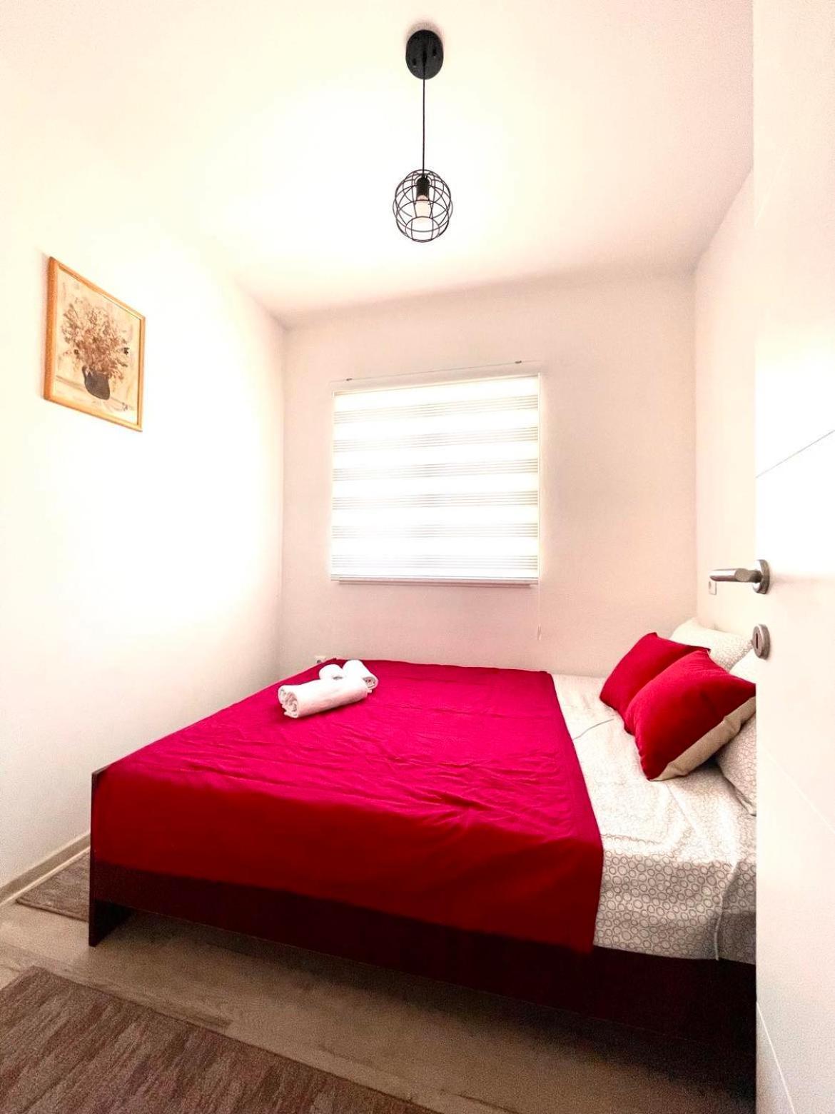 Apartment Adel โมสตาร์ ภายนอก รูปภาพ